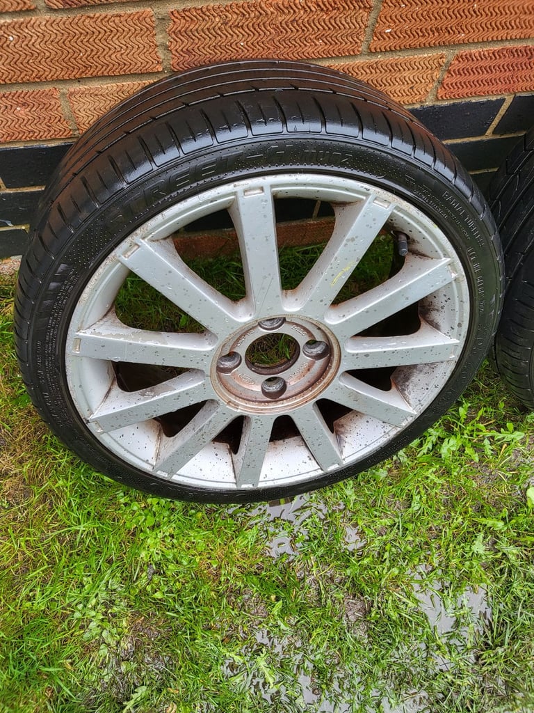 17 inch 4x108 Ford Alloy wheels