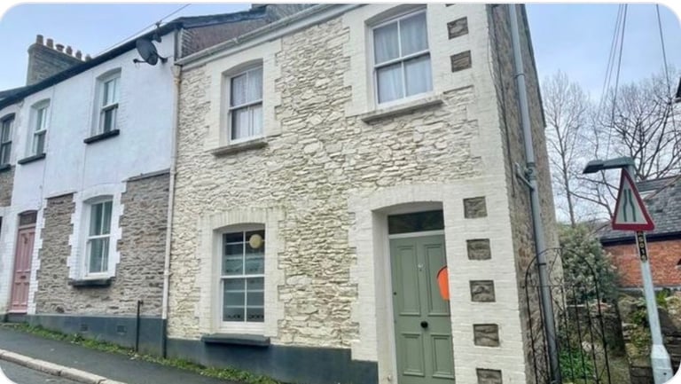 2 Bedroom house to let Lostwithiel