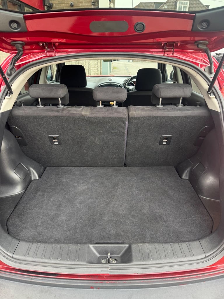 2011 Nissan Juke 1.6 Acenta Euro 5 5dr HATCHBACK Petrol Manual