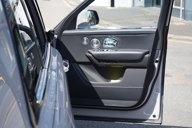 Rolls-Royce Cullinan 6.75 V12 Black Badge Auto 4WD Euro 6 5dr