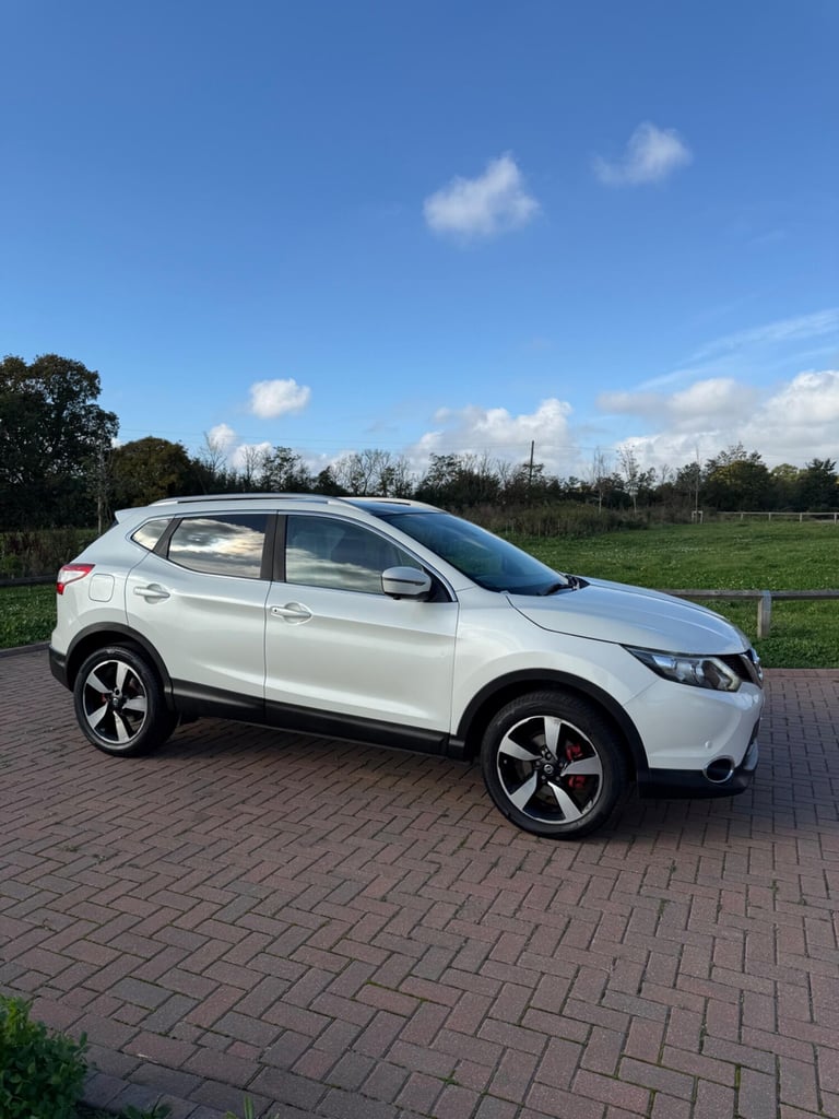  Nissan Qashqai 1.2 DIG-T n-tec+ 2WD Euro 6 (s/s) 5dr Petrol Manual