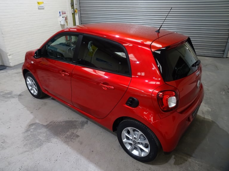 2018 smart forfour 0.9 Turbo Passion 5dr Automatic **LOW MILEAGE*ONLY 12000 MILES FROM NEW** HATC...