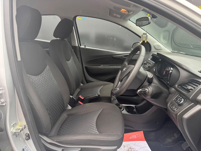  Vauxhall Viva 1.0i SE Euro 6 5dr (a/c) Petrol Manual