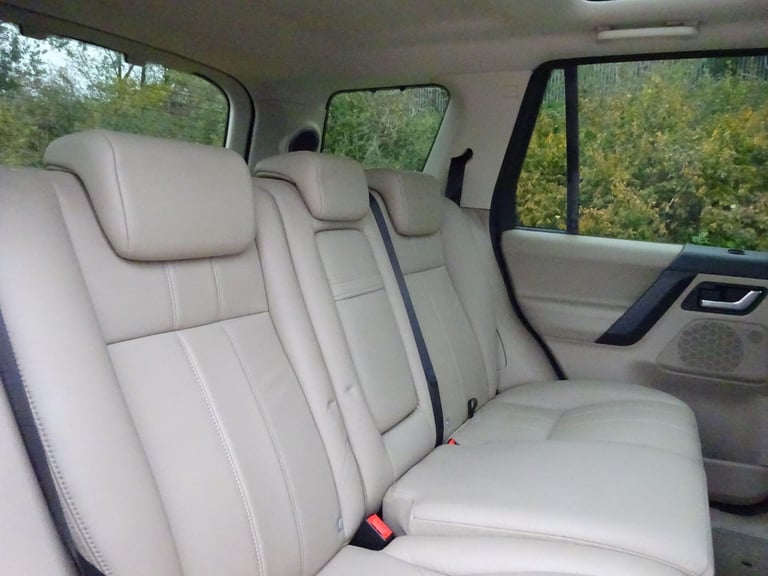 2013 Land Rover Freelander 2 2.2 SD4 HSE CommandShift 4WD Euro 5 5dr ESTATE Diesel Automatic