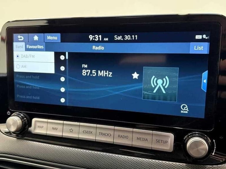 2020 Hyundai KONA 64kWh Premium SUV 5dr Electric Auto (7kW Charger) (204 ps) HATCHBACK Electric A...
