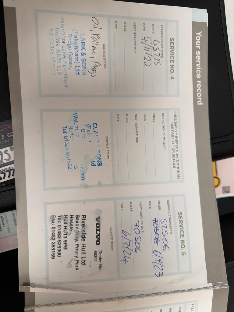 2017 Volvo V40 2.0 T2 R-Design Nav Plus Euro 6 (s/s) 5dr HATCHBACK Petrol Manual