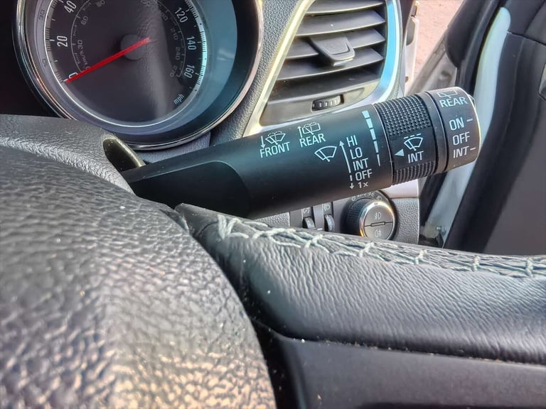 2015 Vauxhall Mokka 1.4 Mokka SE T Auto 5dr SUV Petrol Automatic