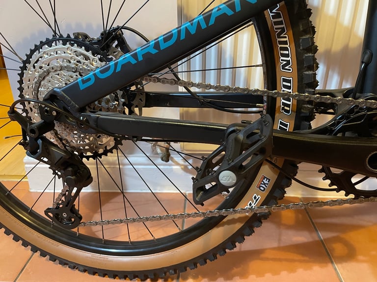 Brand new Full suspension Boardman MTR 9.0 Mens Mountain Bike -rrp2200