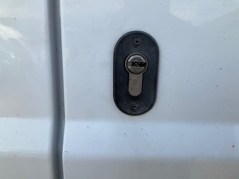 2021 Peugeot Boxer PROFESSIONAL L3 H2 2.2 BLUE HDI 140 BHP FWD MOBILE WORKSHOP VAN EURO 6 PANEL V...