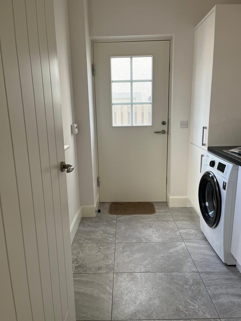 3-Bed Unfurnished Semi-Detached House to Rent in Chapelton