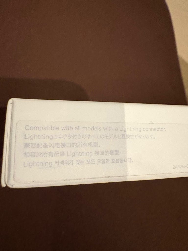 Apple Lightning to USB Cable (1m) - genuine Apple product - NEW