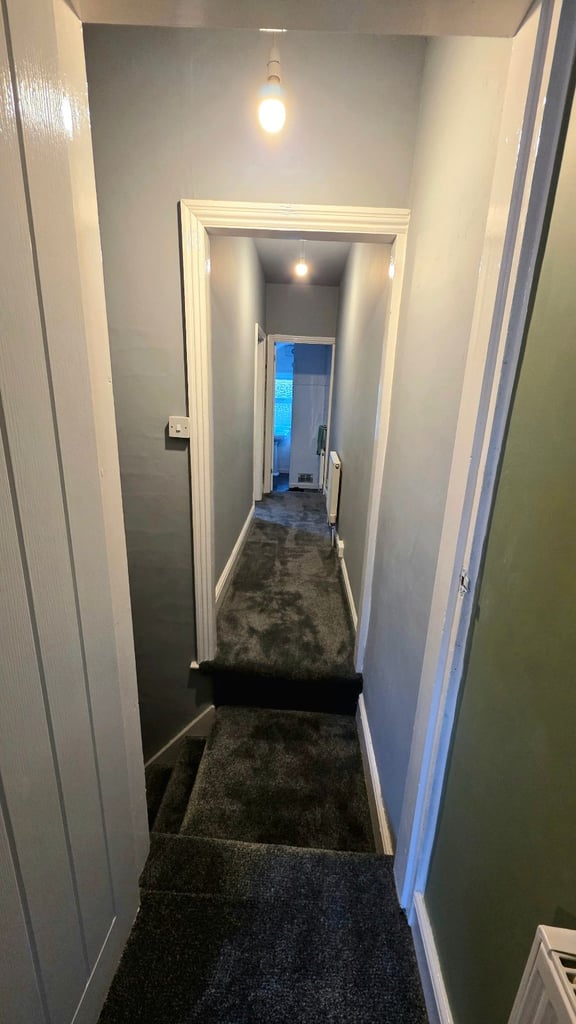 2 Bed House DE24 (URGENT)