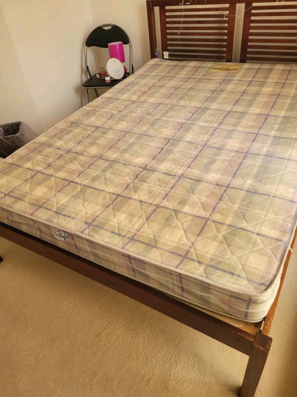 FREE DOUBLE MATTRESS in Cardiff Bay, Cardiff Gumtree