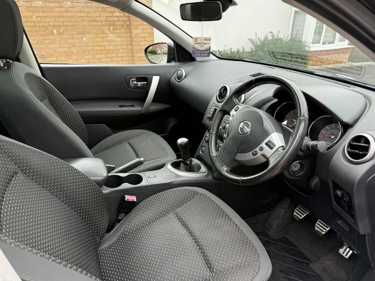 Nissan, QASHQAI, Hatchback, 2009, Manual, 1598 (cc), 5 doors