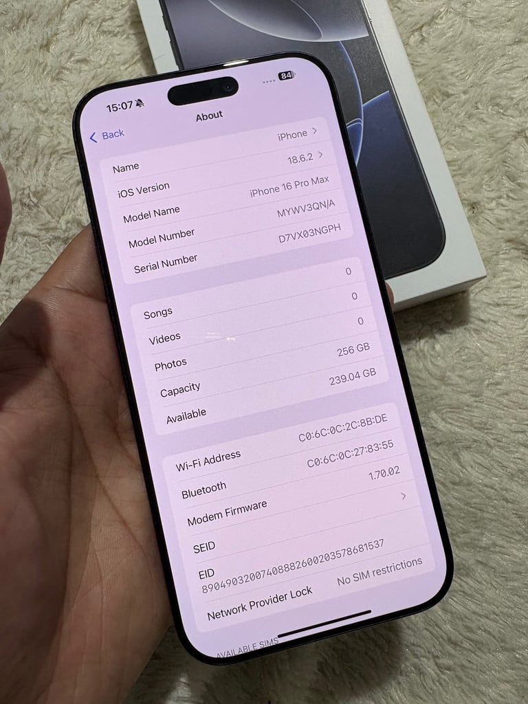 iPhone 16 Pro Max 256gb is in Good Condition 