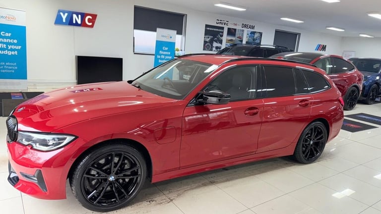 2021 BMW 3 Series 2.0 330e 12kWh Sport Pro Touring Auto Euro 6 (s/s) 5dr Estate PETROL/ELECTRIC A...