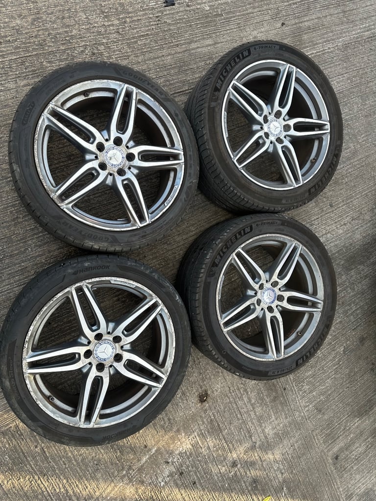 19'' GENUINE MERCEDES AMG E CLASS W213 ALLOY WHEELS 2016-2023