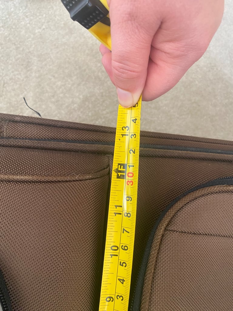 Antler small luggage with wheels,expendable telescopic handle 