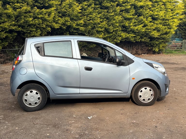 2011 Chevrolet Spark 1.0i + 5dr HATCHBACK Petrol Manual