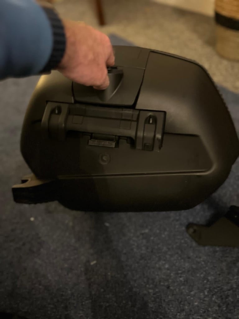 Shad 3p pannier and rack system