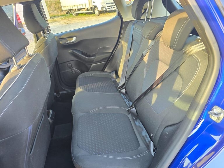 2018 Ford Fiesta 1.0T EcoBoost Zetec Auto Euro 6 (s/s) 5dr Hatchback Petrol Automatic