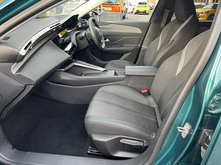 2024 Peugeot 308 SW 1.2 PureTech Allure Estate 5dr Petrol EAT Euro 6 (s/s) (130 ps) ESTATE Petrol...