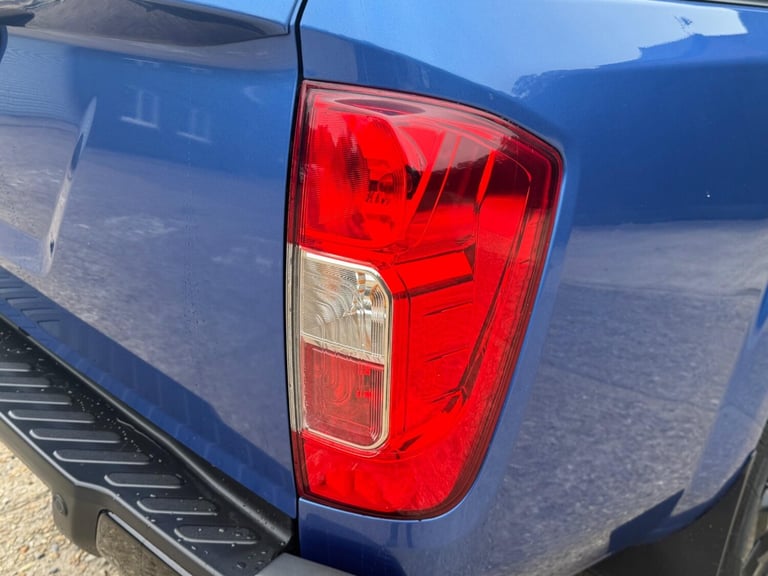 2020 Nissan Navara Double Cab Pick Up N-Guard 2.3dCi 190 TT 4WD Auto PICK UP DIESEL Automatic