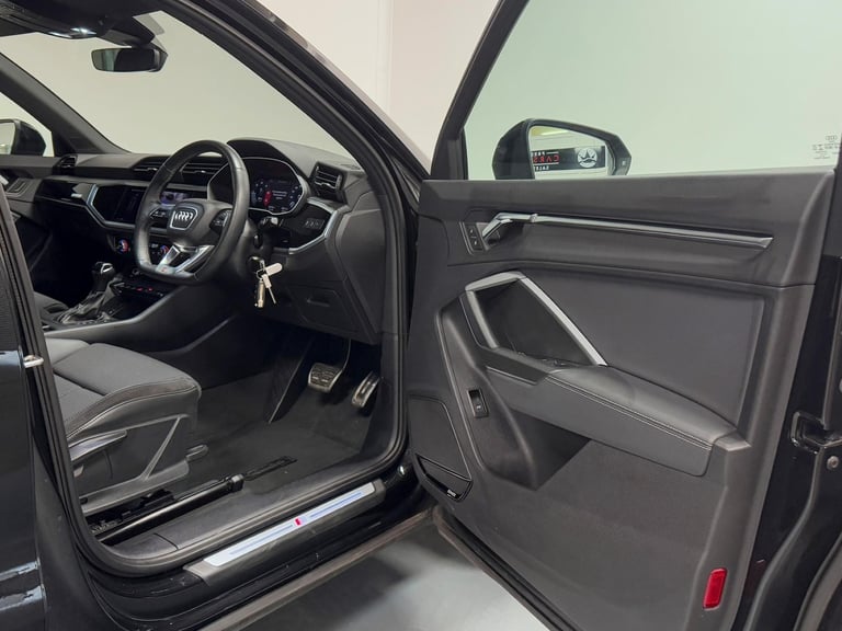 2021 Audi Q3 2.0 TDI 35 Black Edition SUV 5dr Diesel S Tronic Euro 6 (s/s) (150 ps) ESTATE Diesel...