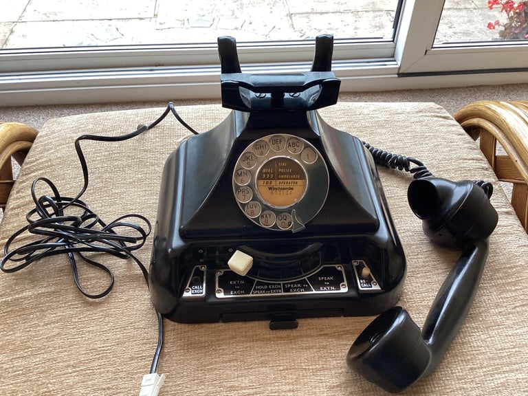  Telephone black Bakelite GPO phone