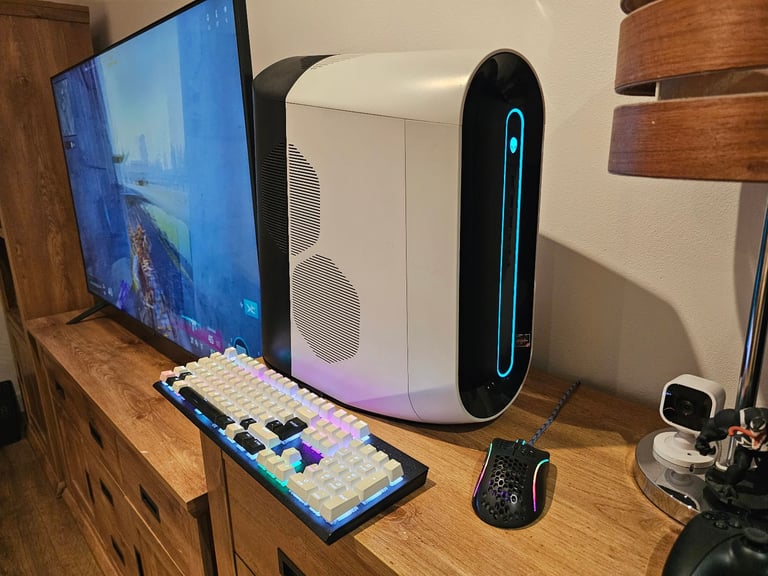 ALIENWARE GAMING PC RTX 3070 8GB / AMD Ryzen 7 3700X / 16GB DDR4 / 512GB NVME / 1TB HDD