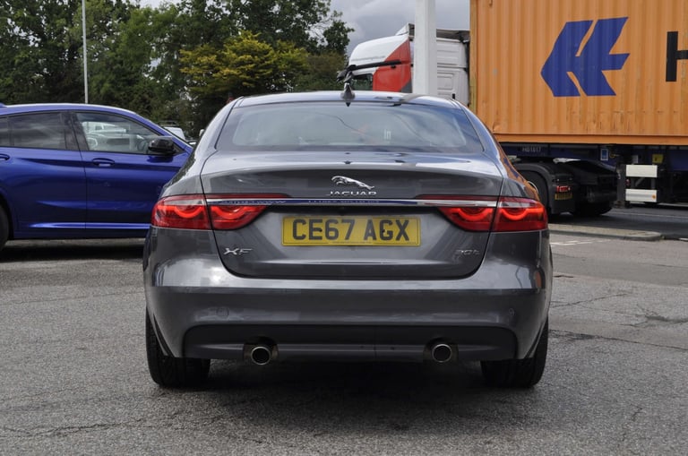 2017 Jaguar XF 2.0 XF Portfolio i Auto 4dr Saloon Petrol Automatic