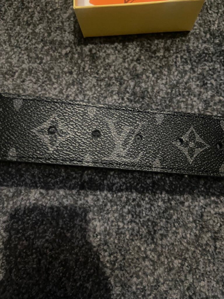 Black Louis Vuitton belt
