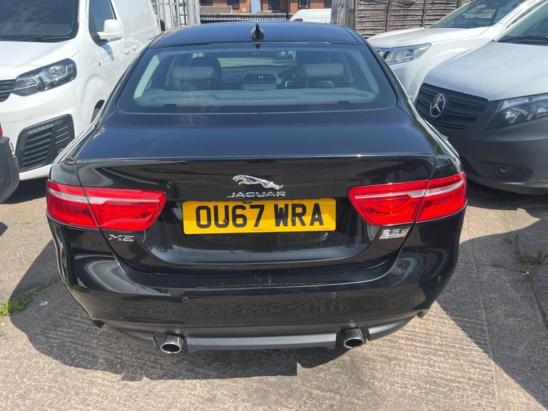 2017 Jaguar XE 2.0d Portfolio Auto AWD Euro 6 (s/s) 4dr SALOON Diesel Automatic