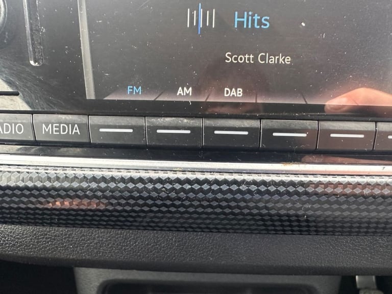 2019 69 VOLKSWAGEN UP! 1.0 MOVE UP! HATCHBACK 3DR PETROL MANUAL EURO 6 (S/S) (60