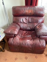 Faux leather electric recliner - worn - see photos
