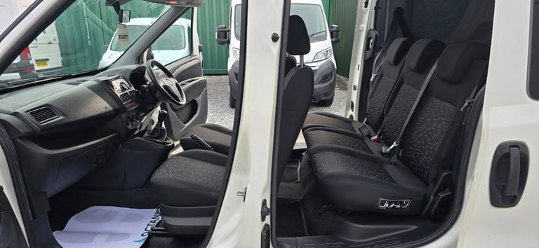 2017 Vauxhall Combo L1H1 2300 CDTI ECOFLEX S/S 5 SEATER COMBI CREW VAN 1.3 CDTI 95ps Van/side win...
