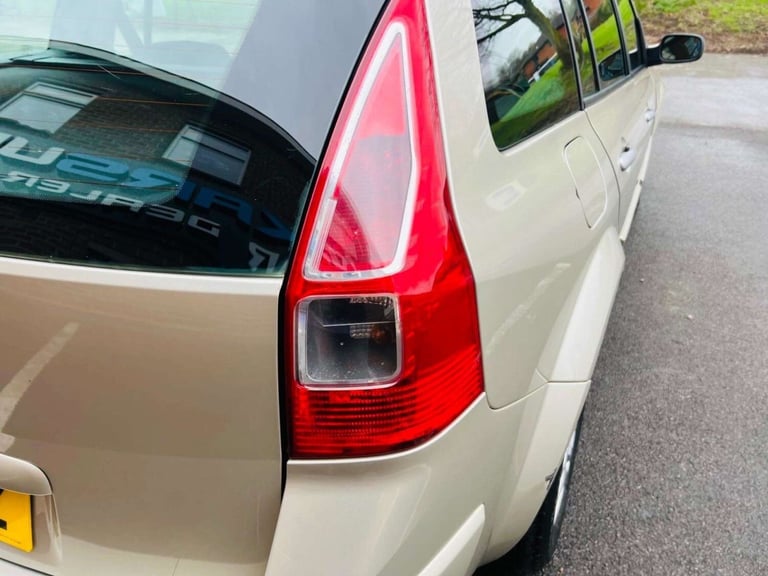 2008 Renault Megane 1.9 dCi FAP Dynamique S Estate 5dr Diesel Manual (154 g/km, 130 bhp) Estate D...