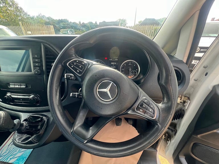 2021 Mercedes-Benz Vito 1.7 114 CDI Progressive Panel Van 5dr Diesel Manual FWD L2 Euro 6 (s/s) (...