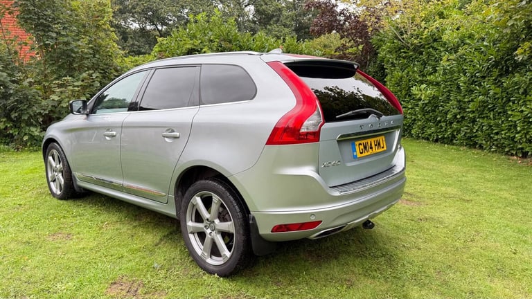 2014 Volvo XC60 D5 [215] SE Lux Nav 5dr AWD Geartronic ESTATE Diesel Automatic