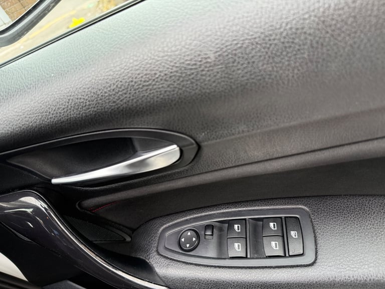 BMW, 1 SERIES, Hatchback, 2012, Manual, 1598 (cc), 5 doors