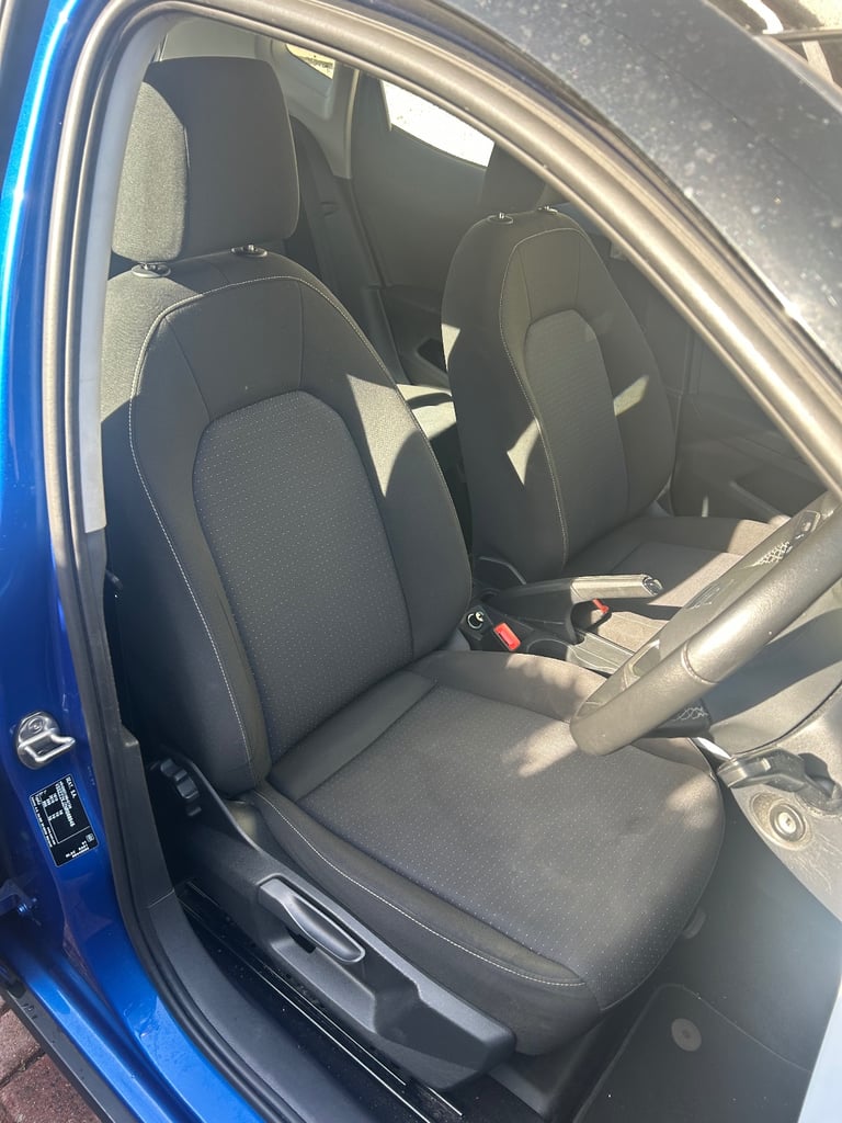 Seat, ARONA, Hatchback, 2022, Manual, 999 (cc), 5 doors