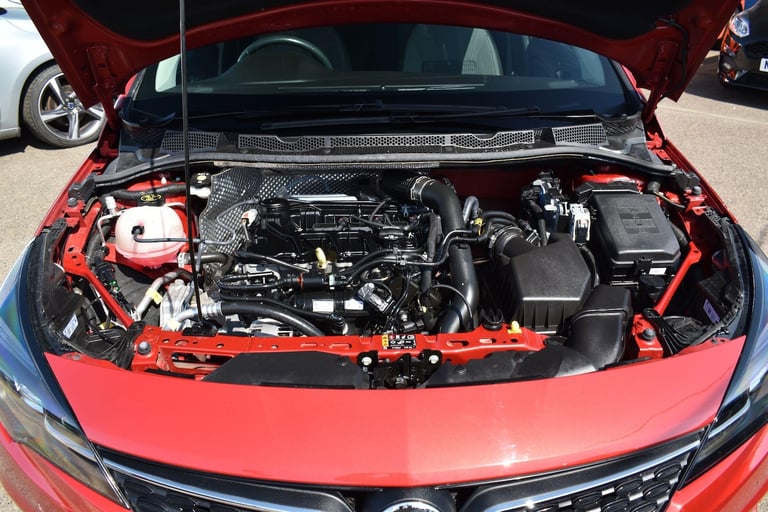 2022 Vauxhall Astra 1.2 Turbo Griffin Edition Euro 6 (s/s) 5dr Petrol