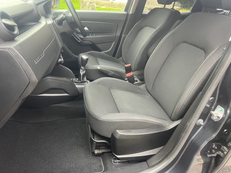 2018 Dacia Duster 1.5 Blue dCi Comfort 5dr HATCHBACK Diesel Manual