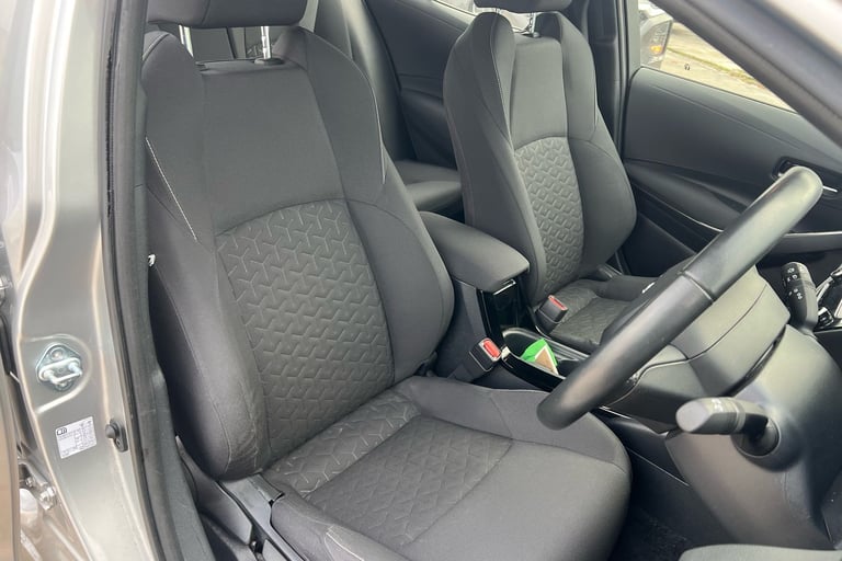 2022 Toyota Corolla 1.8 VVT-i Hybrid Icon Tech 5dr CVT Hatchback PETROL/ELECTRIC Automatic