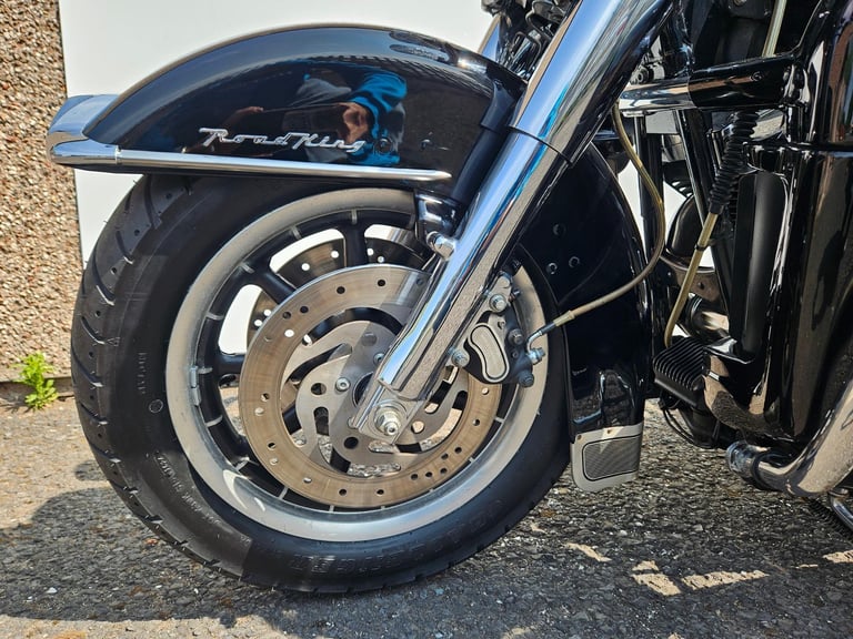 Harley-Davidson FLHR 1450 road king. Superb looking cruiser 