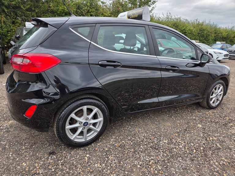 2018 Ford Fiesta 1.0T EcoBoost Zetec Euro 6 (s/s) 5dr Petrol