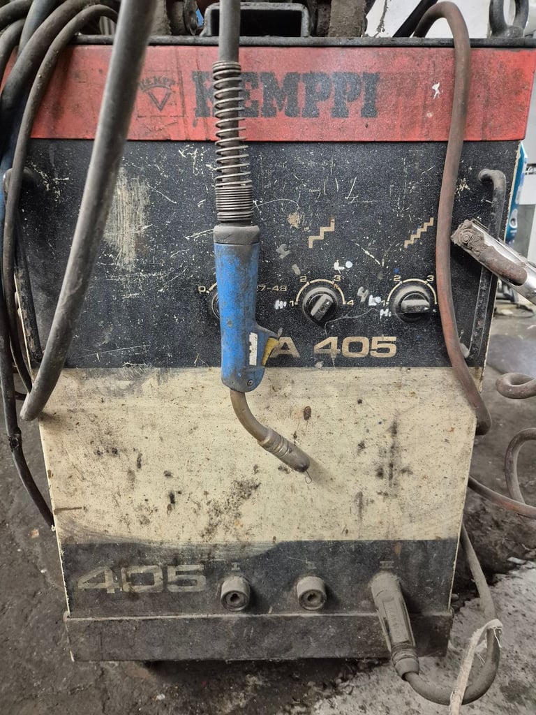 3 phase kemppi 405  mig welder