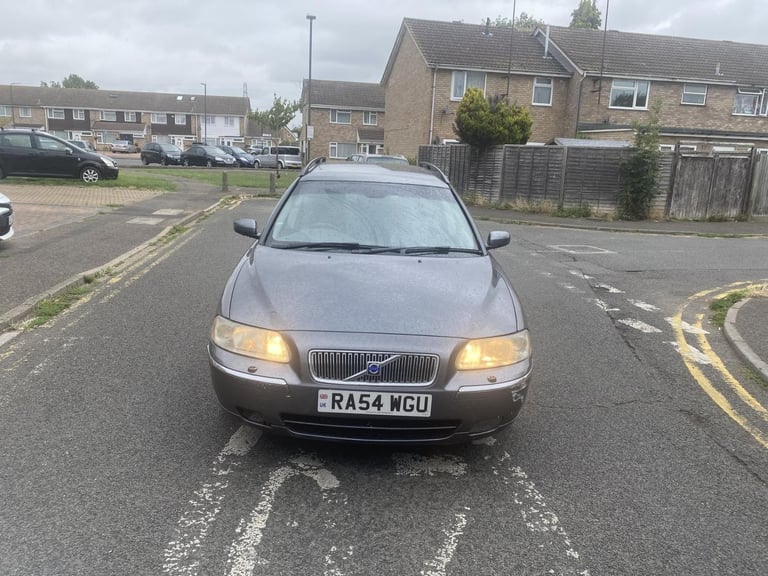 2004 Volvo V70 2.0 T SE 5dr Auto ESTATE Petrol Automatic