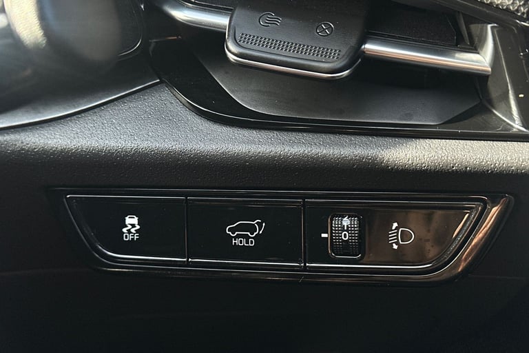 2025 Kia Niro 150kW 4 65kWh 5dr Auto Estate Electric Automatic