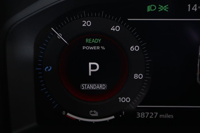 2023 Nissan Qashqai 1.5 h e-POWER Kuro Edition Auto Euro 6 (s/s) 5dr HATCHBACK PETROL/ELECTRIC Au...